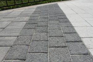 Тротуарная плитка Квадрат Б.3.К.6см 100х100х60 гранитный Черный