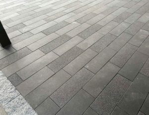 Тротуарная плитка Паркет Б.6.П.8см 600х200х80 гладкий Черный