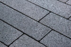 Тротуарная плитка Готика Granite FINERRO, Амфиболит, Брусчатка, 200х100х80 мм