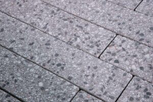 Тротуарная плитка Готика Granite FINERRO, Галенит, Скада без фаски, 225х150х100 мм