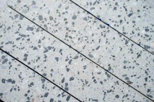 Тротуарная плитка Готика Granite FINO, Грис-Парга, Скада без фаски, 225х150х100 мм